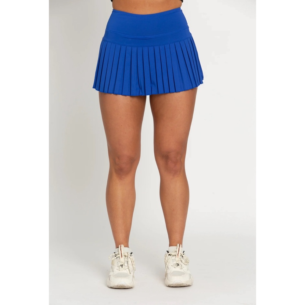 gold hinge skirt